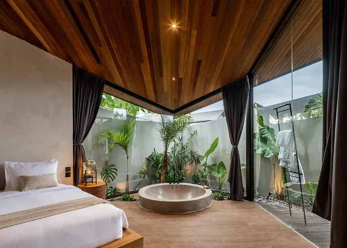 Levante Bali By House Of Winds - Tropical Oasis Near Canggu Villa
